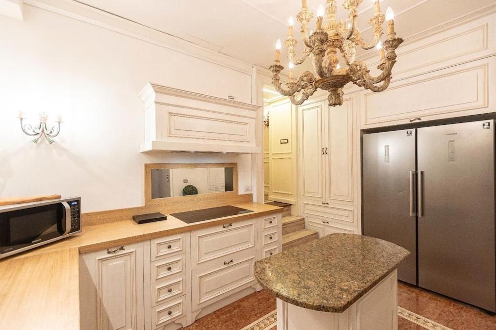 Luxury Via Giulia With Private Garden Rom