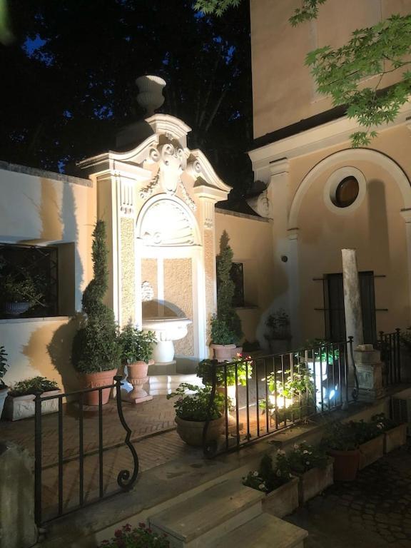 Apartment Luxury Via Giulia With Private Garden *