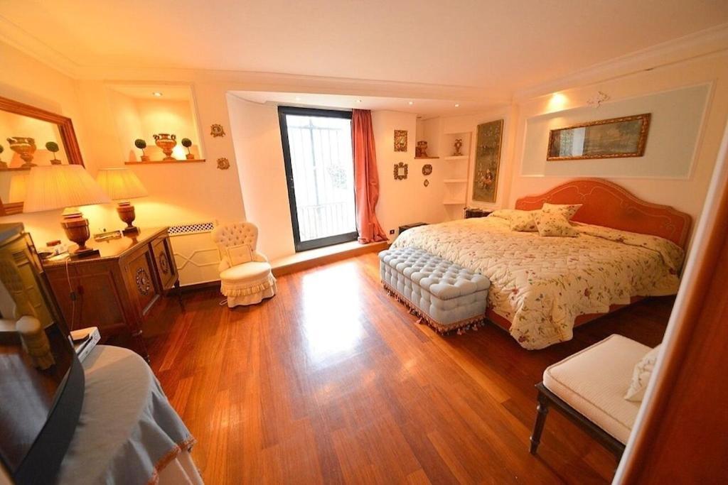 Luxury Via Giulia With Private Garden * Rom